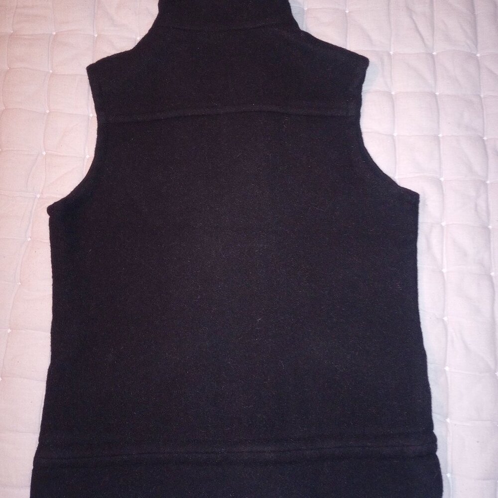 XS Woolrich vest - Picture 2 of 6